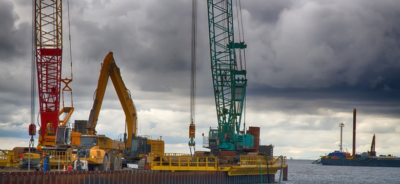 Niemcy lawirują w sprawie Nawalnego i Nord Stream 2. Skrajna prawica i lewica... bronią Rosji