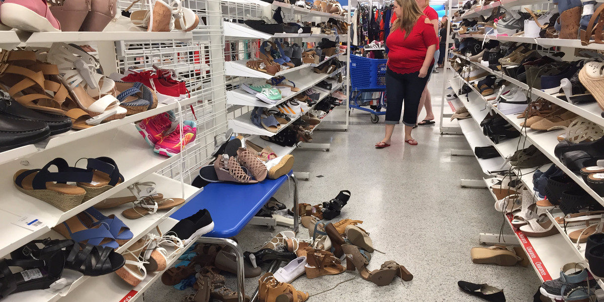 Americans are abandoning department stores for one of the ugliest stores in retail