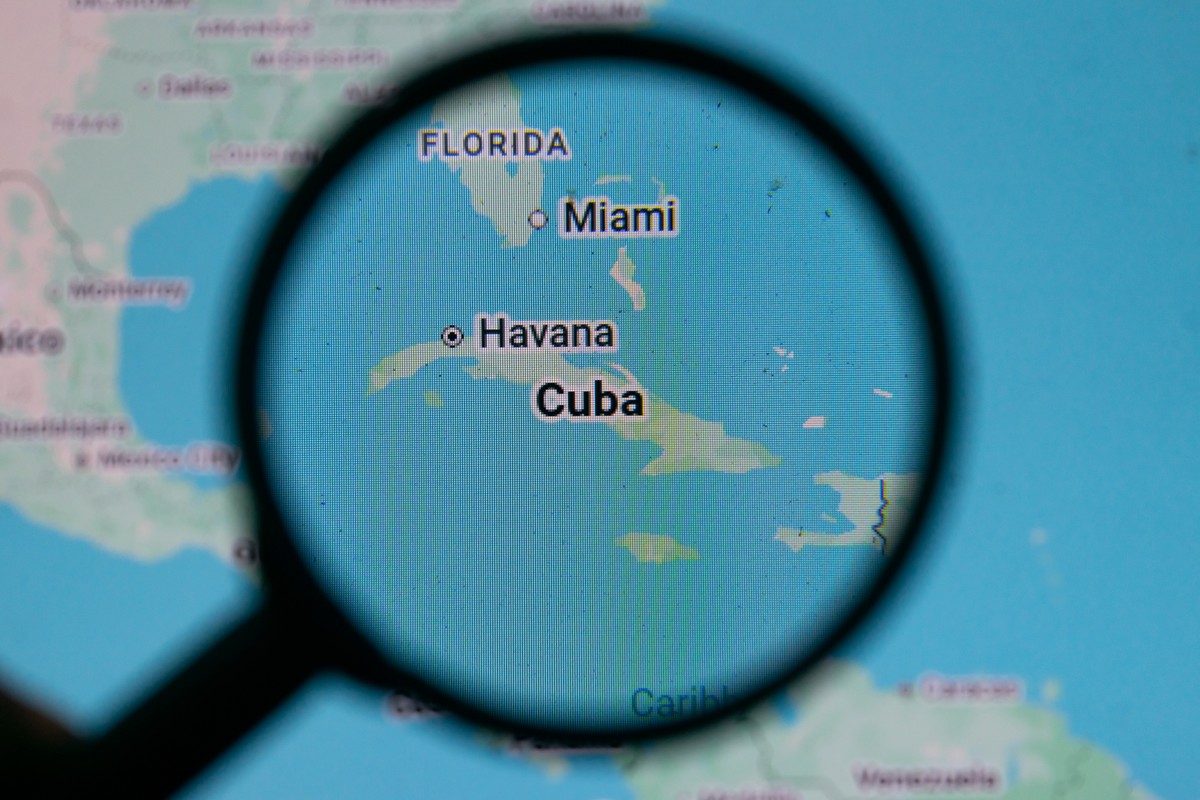 Magnified,Map,Showing,Cuba,And,Nearby,Florida,With,Overlay,Text