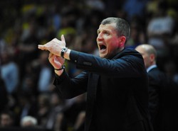 PLK ukarała trenera Asseco Tomasa Pacesasa