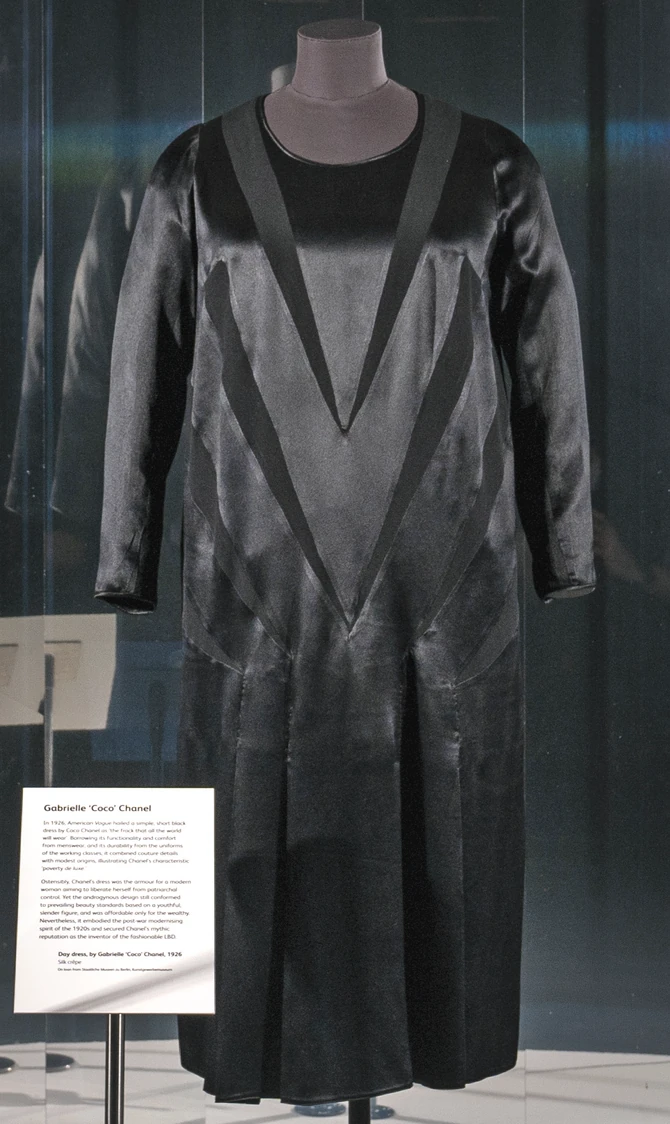 Mala crna haljina "Šanel" iz 1926.