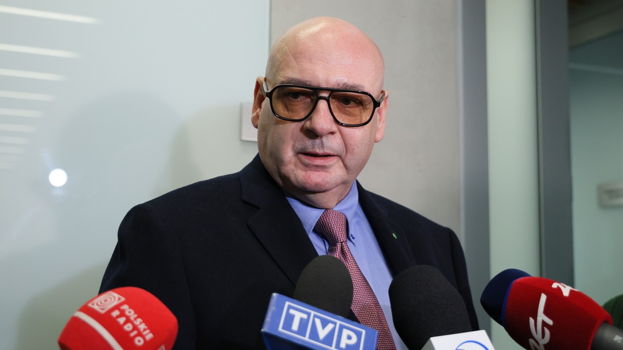 Seria wpisów wicemarszałka Sejmu. "Trzeba rozmawiać z częścią Konfederacji"