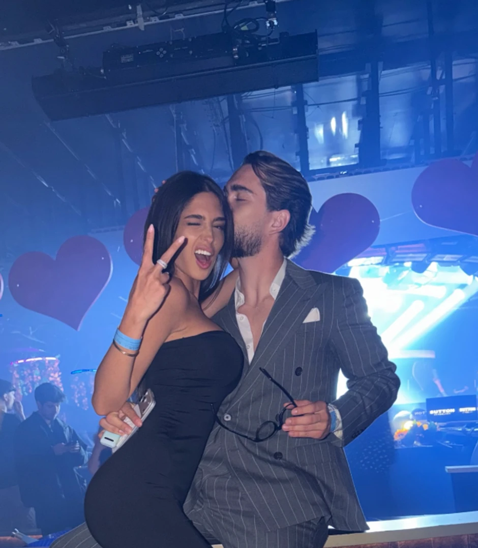 Đina Džinović, objava