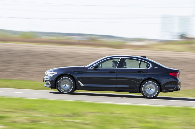 BMW 530e iPerformance - gdy liczy się przyjemność z jazdy