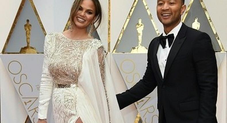 John Legend, Chrissy Teigen on the Oscars 2017 red carpet