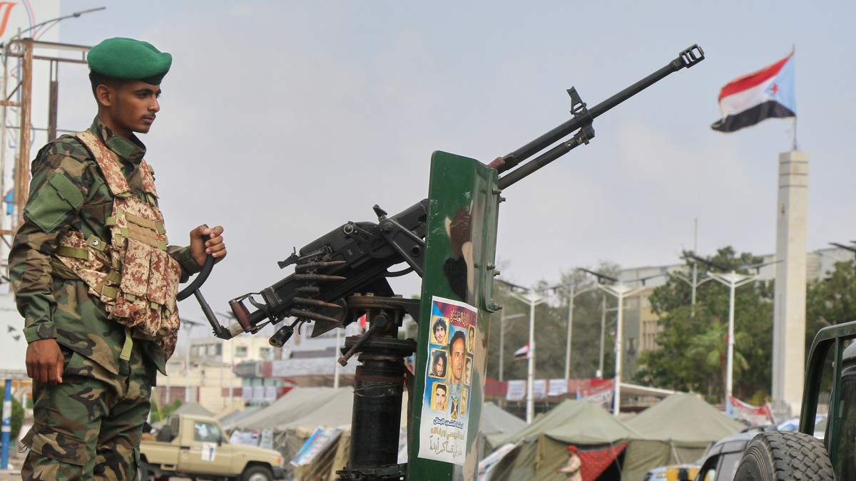 Vojnik STC u Adenu, Jemen, 31. decembra