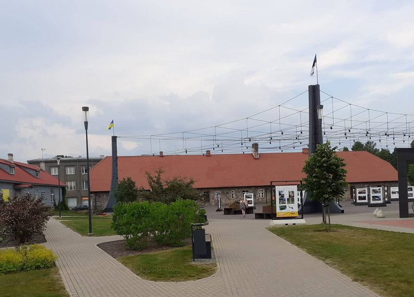 Tõrva - widok na dworzec autobusowy
