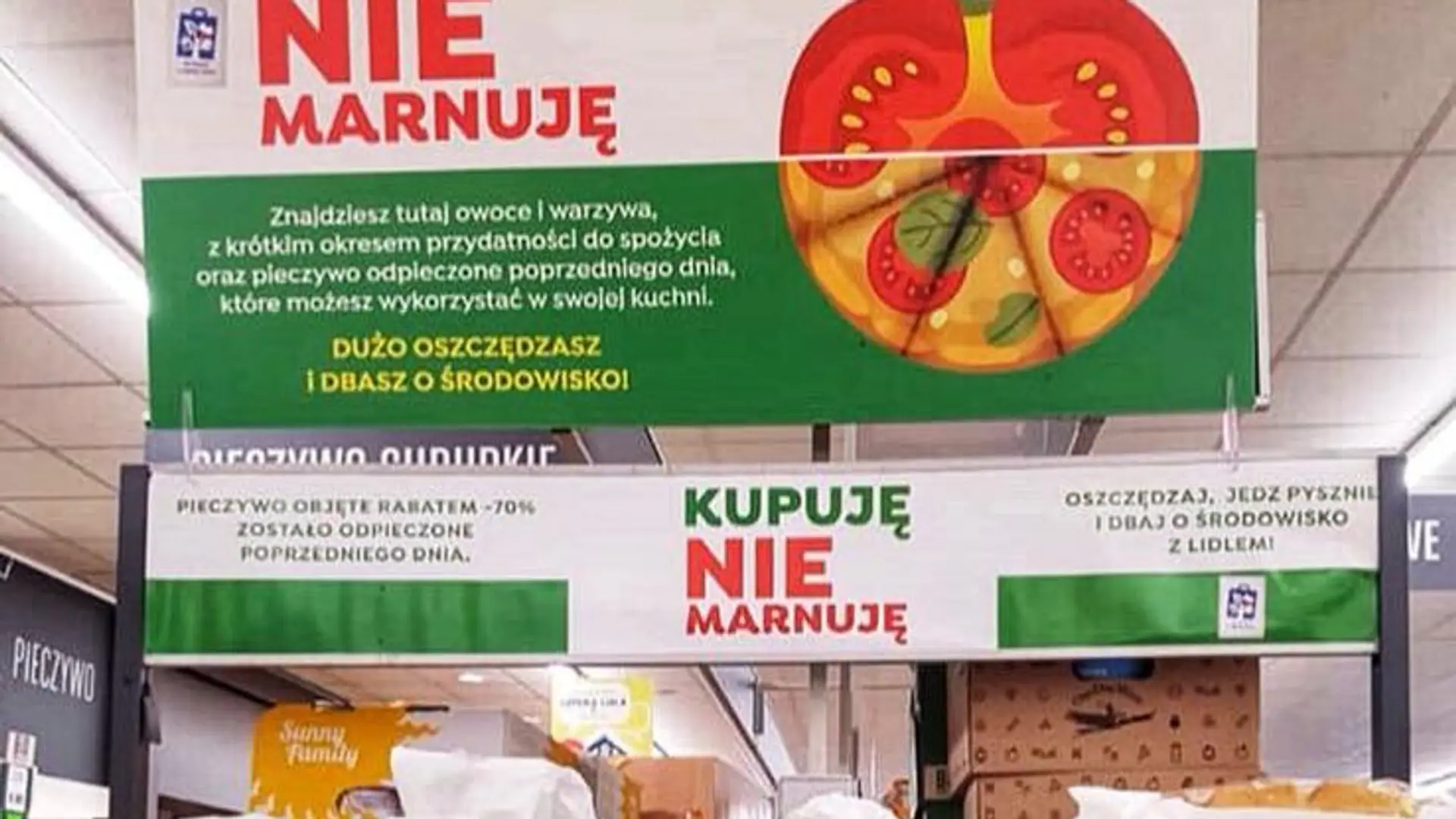 Lidl w zgodzie z filozofią "zero waste" sprzedaje żywność nawet 70 procent taniej. Szukajcie tej półki