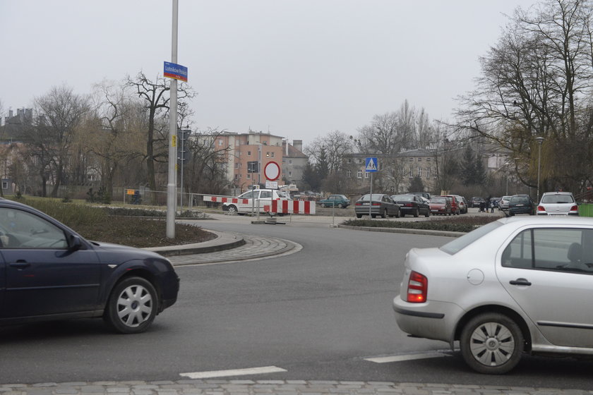 Drogowcy zamknęli ul. Mulicką na Psim Polu