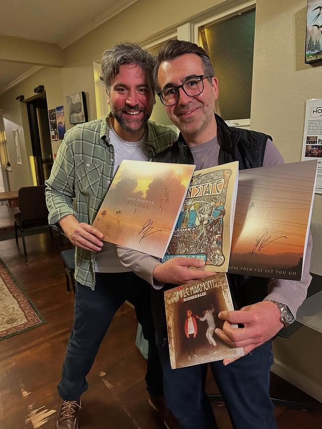 Americký herec Josh Radnor.