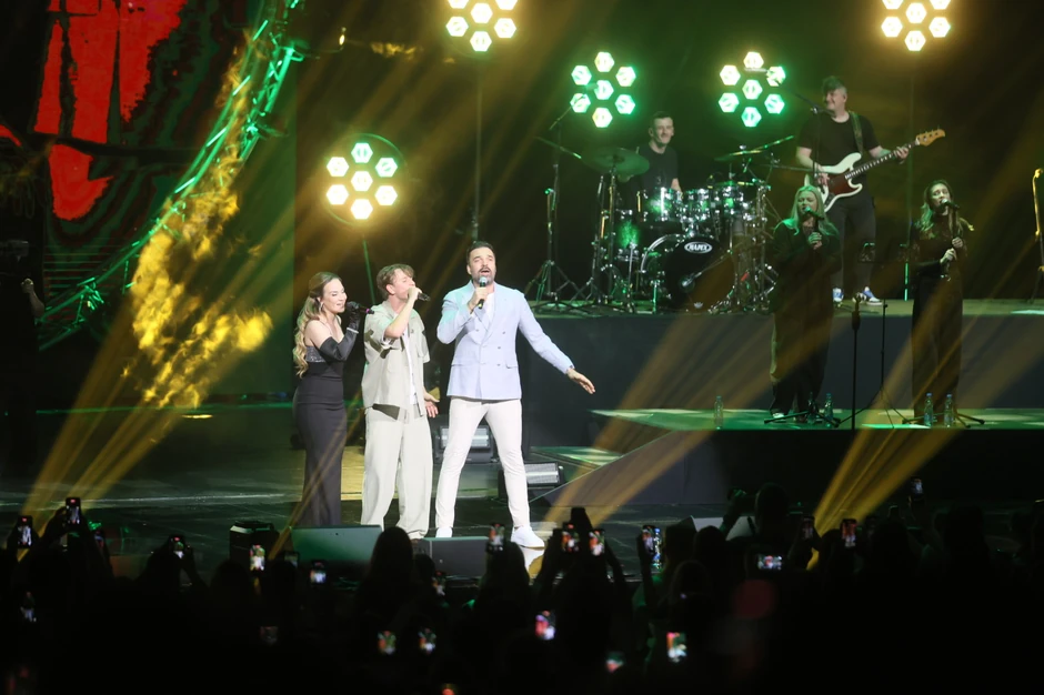 Jelena Tomašević i Ivan Bosiljčić na sceni sa Jakovom Jozinovićem