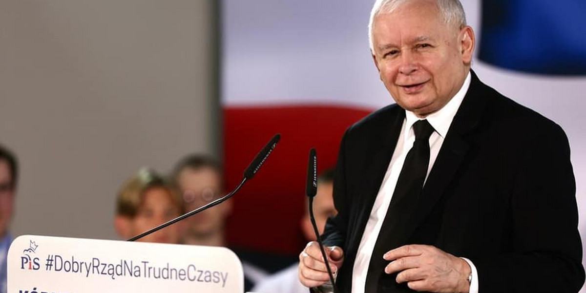 Jarosław Kaczyński w swoim stylu, na luzie, wyjaśnił sympatykom PiS, co zrobić, aby w sondażach mieć 60 procent poparcia.