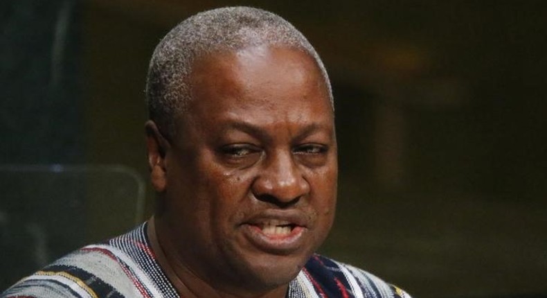 President John Dramani Mahama of Ghana addresses attendees during the 70th session of the United Nations General Assembly at the U.N. headquarters in New York, September 30, 2015. REUTERS/Carlo Allegri