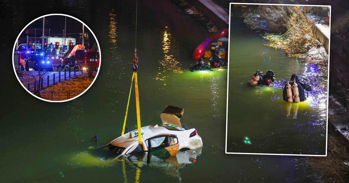 Taksówka przebiła barierki i zatonęła w Odrze. Dramatyczna akcja w centrum miasta