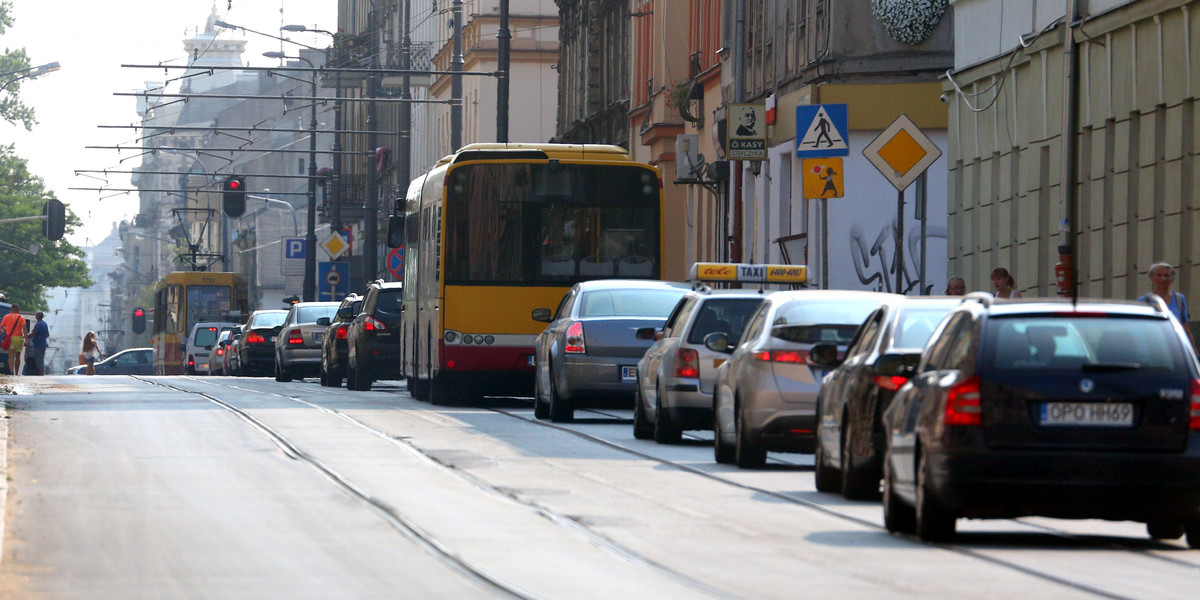 korek na zielonej przez remonty cieplownicze