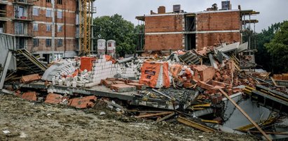 Zawalił się nowo budowany blok w Bielsku-Białej. Ludzie plotkują, że go wysadzono!