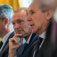 Győrfi Pál a mentőszolgálat után egy gyógyszercégnél helyezkedett el átmenetileg