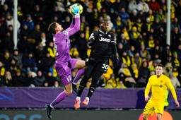 szefowie juventusu na mecz ligi mistrzów jechali pięć godzin taksówką. licznik pokazał 1 tysiąc euro