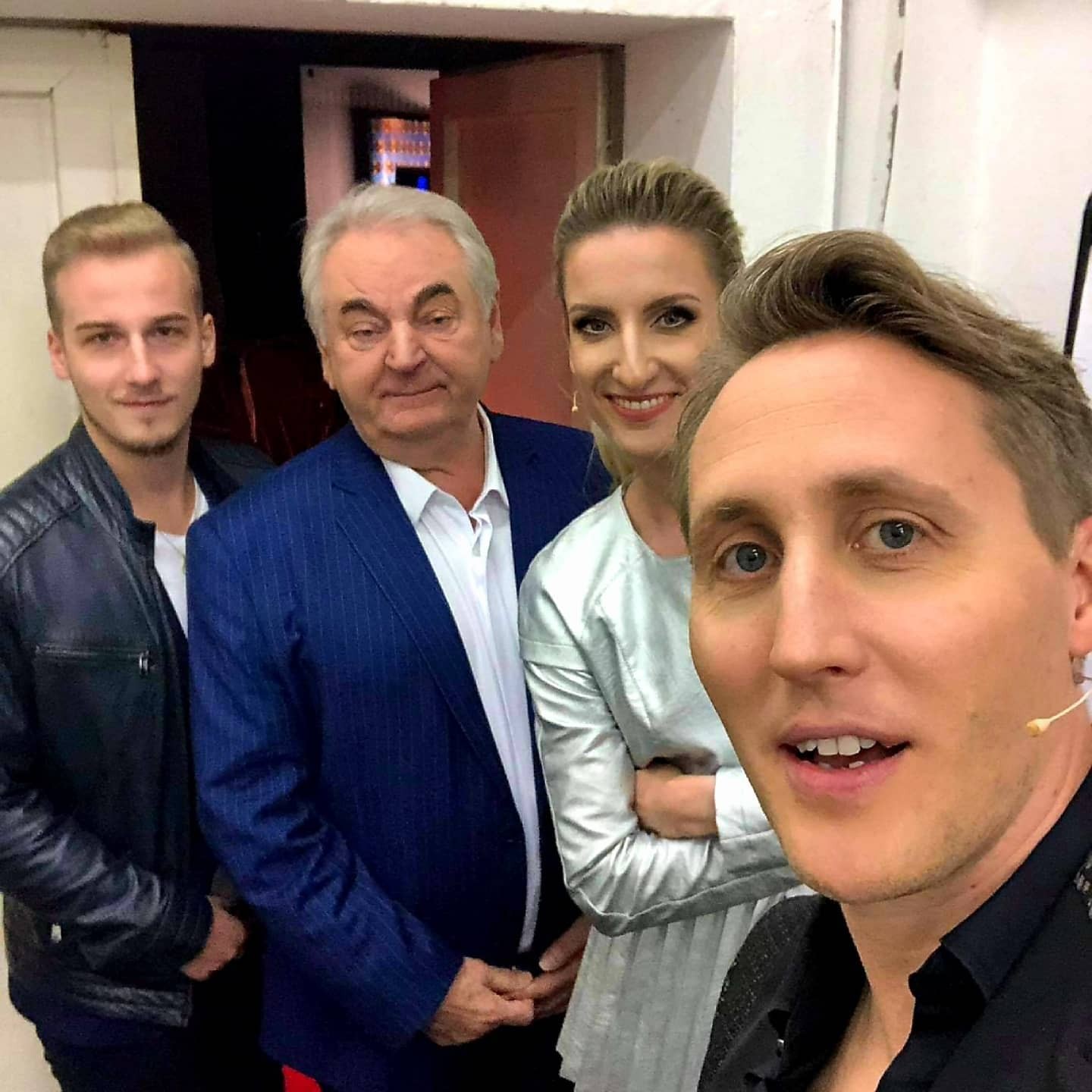 Producent Peter Košč, spevák Peter Stašák, moderátor Matej Sajfa Cifra a moderátorka Adela Vinczeová.