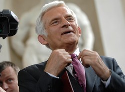 Buzek ma wielką szansę. Musimy mu pomóc