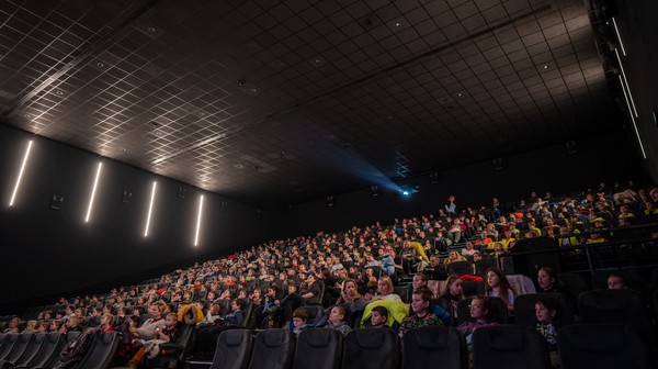 Aglomeracja Wrocławska to również szereg projektów dla uczniów. W 2024 roku blisko 8 800 dzieci wzięło udział w programach edukacyjnych (m.in. Ekomisja, H2Obieg i „Aglomeracja Koduje). 