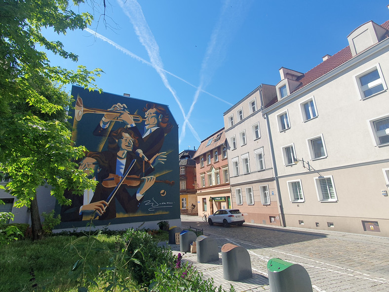 Mural Zbigniewa Wodeckiego w Opolu