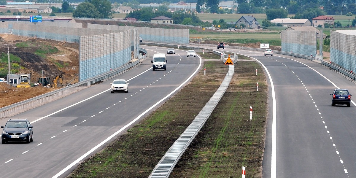 Budowa autostrady A2 w Łyszkowicach koło Grodziska.