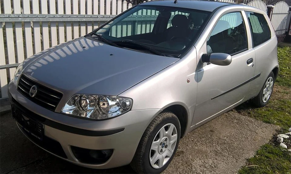 2-Fiat-Punto