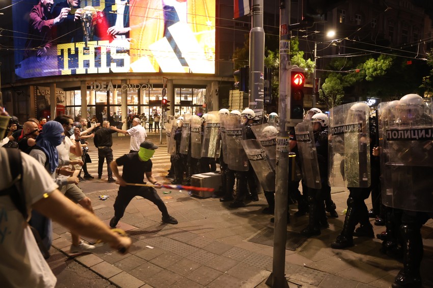 Incidenti ispred Predsedništva