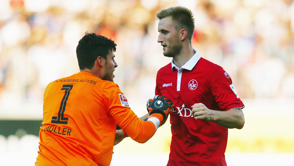 Kacper Przybyłko zdobył bramkę dla FC Kaiserslautern w przegranym 1:3 wyjazdowym spotkaniu z FC Heidenheim w piątej kolejce 2. Bundesligi, zaplecza piłkarskiej ekstraklasy Niemiec. To jego trzeci gol w tym sezonie.