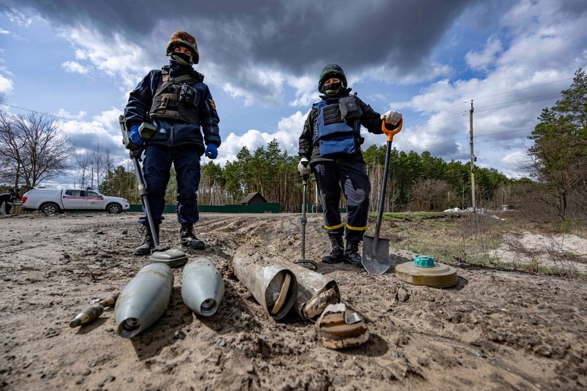 Uklanjanje neeksplodirane municije kod Gostomela