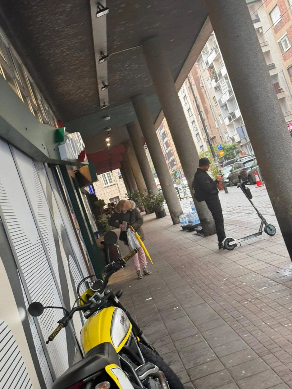 Boško Janković, paparaco