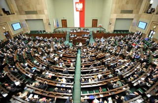 Sejm poparł waloryzację świadczeń dla opiekunów niepełnosprawnych dorosłych