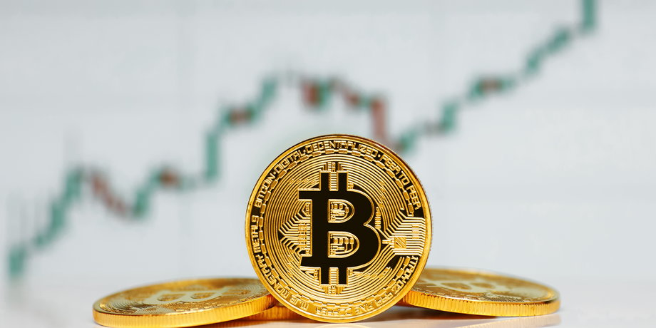 Cena bitcoina przebiła 8 tys. dolarów. W maju kryptowaluta notuje wzrosty, których nie widziano od miesięcy
