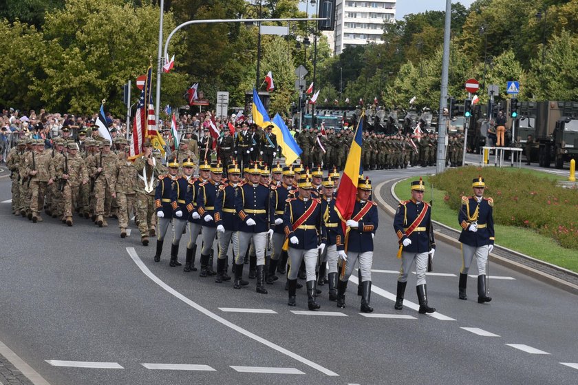 Defilada wojskowa w Warszawie. ZDJĘCIA