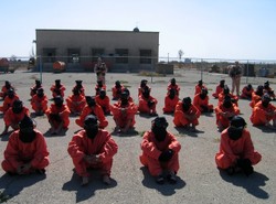 Więzień z Guantanamo żąda przesłuchania agentów CIA. W Polsce