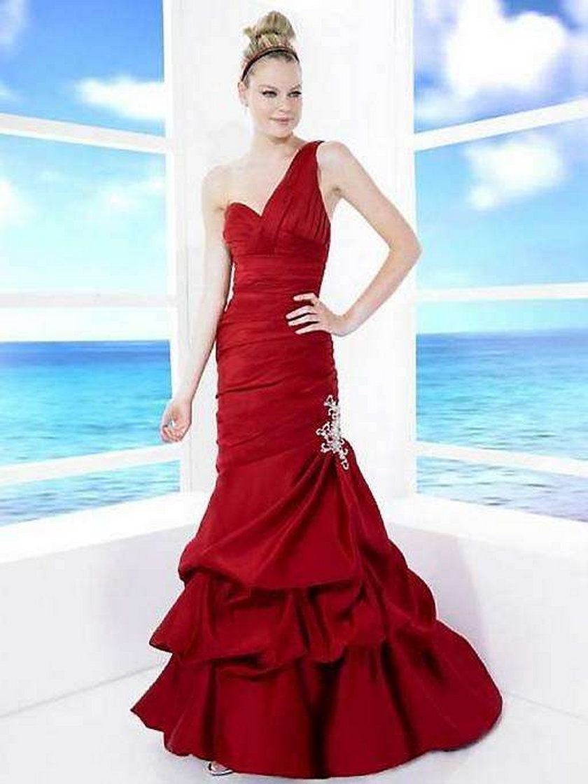 Cudowne suknie ślubne - czerwone!