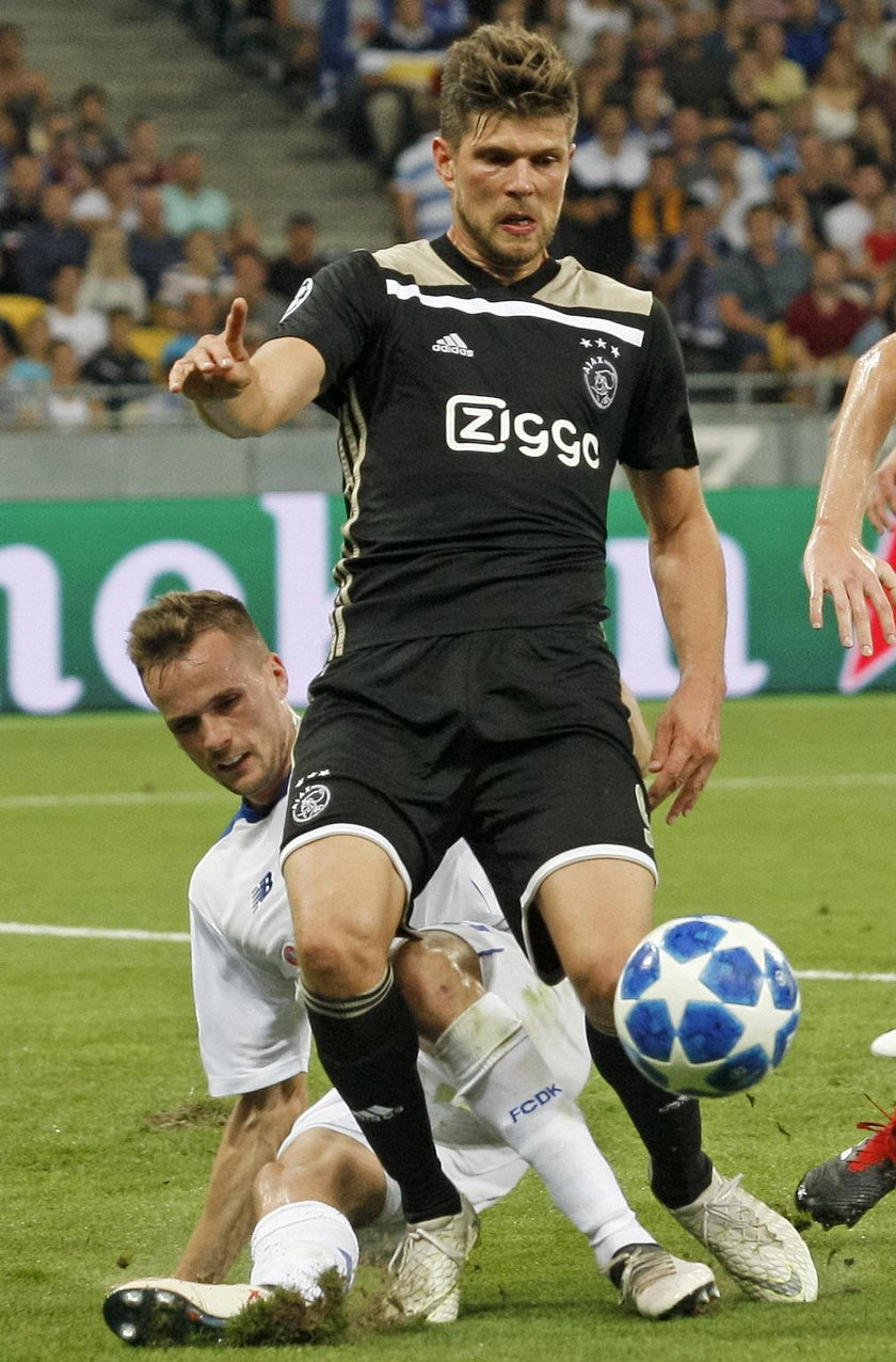 Dinamo Kiev v Ajax - UEFA Champions League