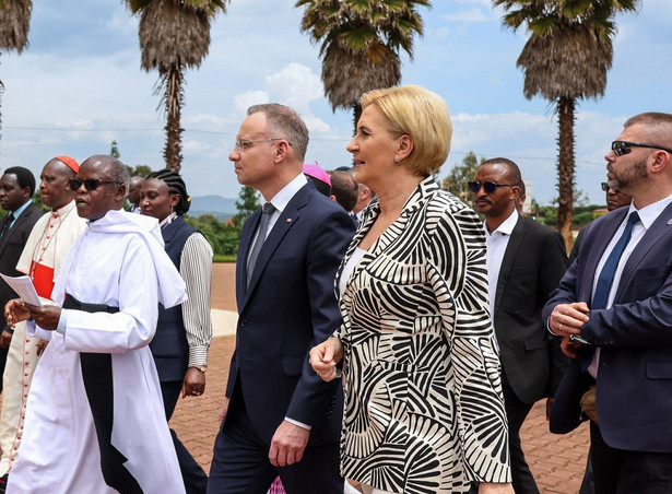 Agata Kornhauser-Duda i Andrzej Duda polecieli do Afryki