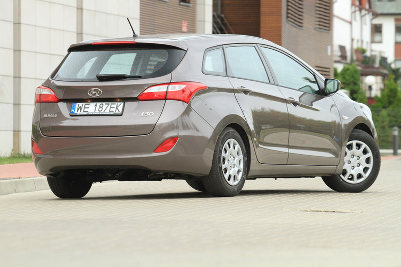 Hyundai i30 1.6 GDI: kombi w dobrym guście