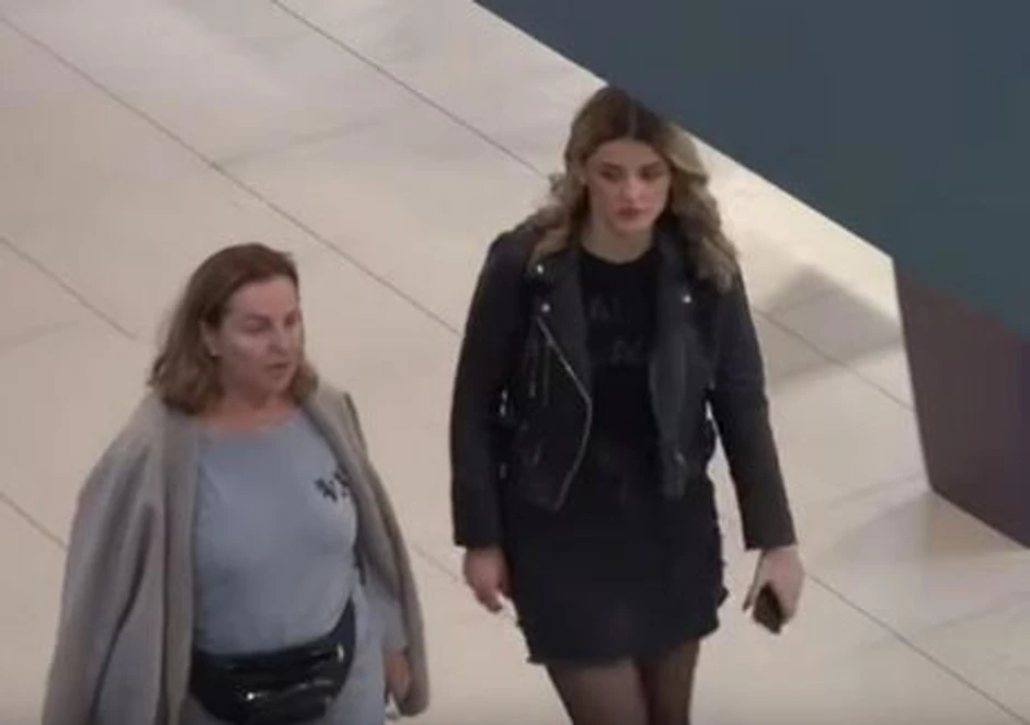 Ana Bekuta sa unukom Sonjom