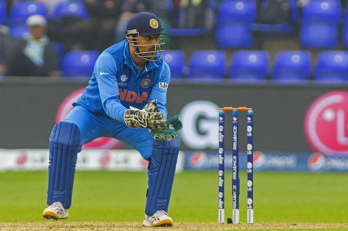 23. Mahendra Singh Dhoni (krykiet) - 31 mln dolarów