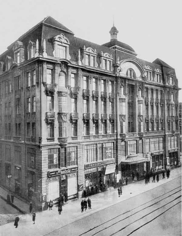 Fabryka Meyera – obecnie Hotel Grand przy ul. Piotrkowskiej 72 w Łodzi