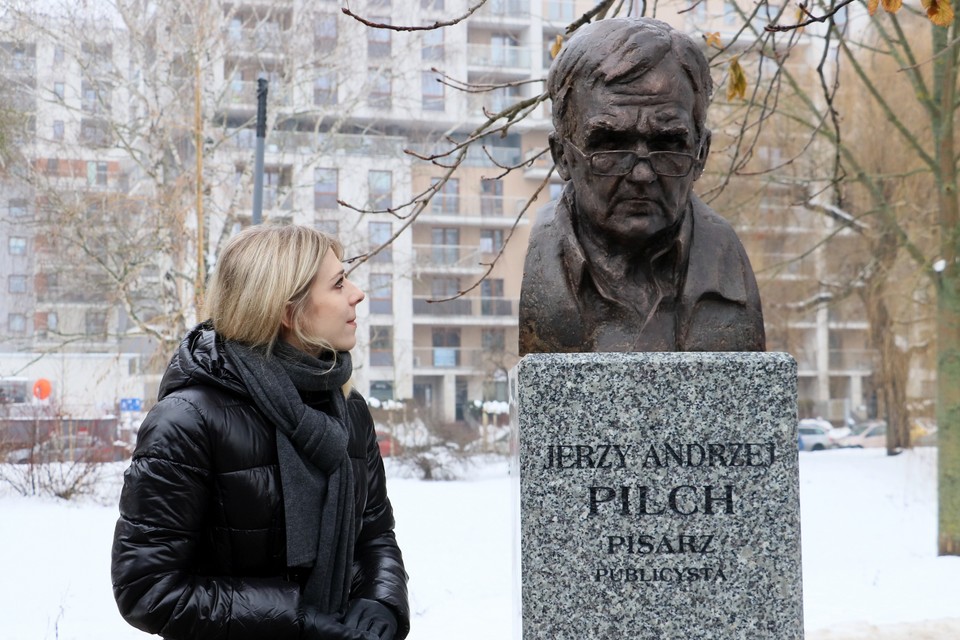 Jerzy Pilch ma swoje popiersie w Kielcach