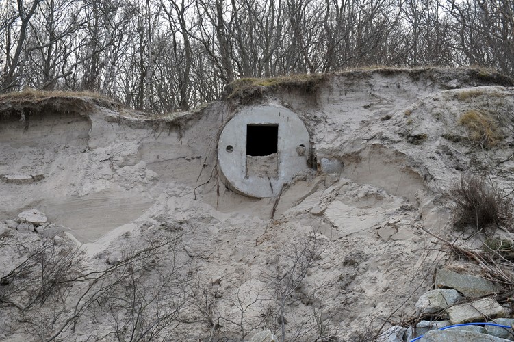 Bunkry na plaży w Kołobrzegu
