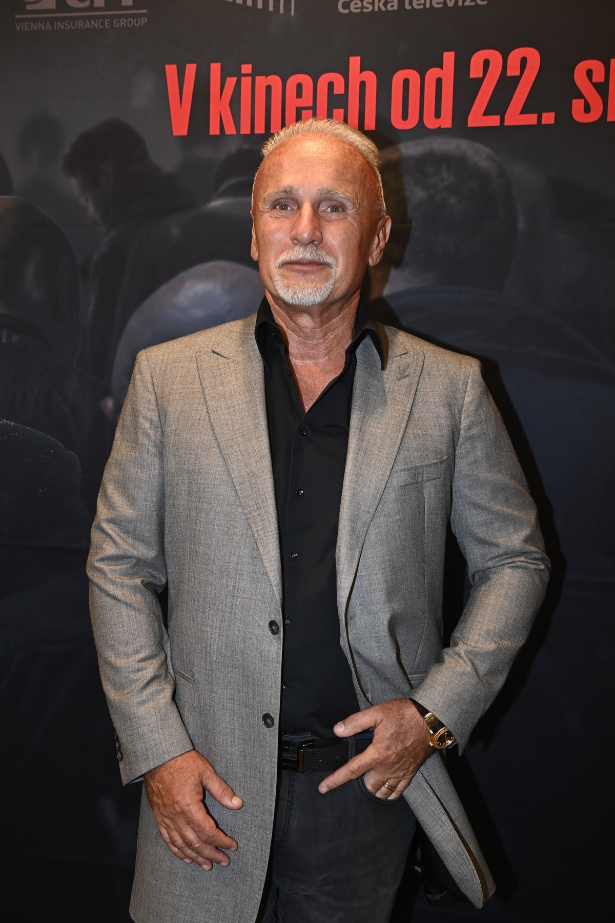 Miliardár Richard Chlad na premiére filmu MIKI v Prahe.