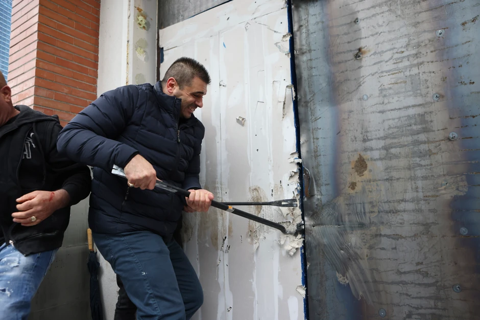 Sukobi u središtu Demokratske partije u Tirani