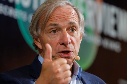 Ray Dalio osobiście zajął się sprawą pracownicy, którą wyrzucono z pracy za romans