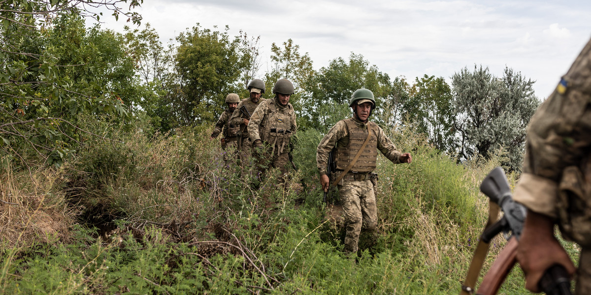 Ukraińskie wojska muszą liczyć się z gigantyczną liczbą rosyjskich min, które znajdują się na froncie.