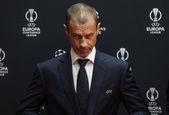 Prezydent UEFA wzywa piłkarzy do zaszczepienia się przeciwko COVID-19